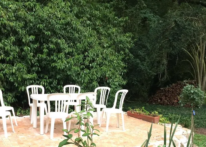 Le Prieure Saint Blaise 3* Le Puy-Saint-Bonnet